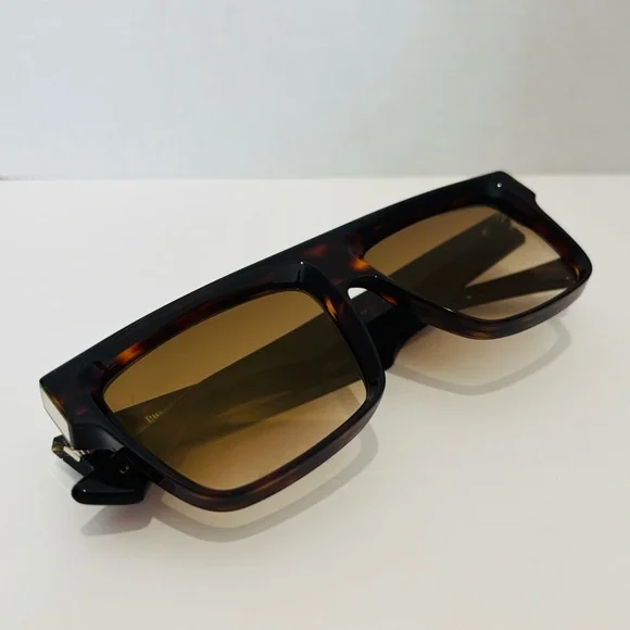 Authentic CUTLER AND GROSS Brown Tortoise Sunglasses - New with Packaging - Picture 7 of 7